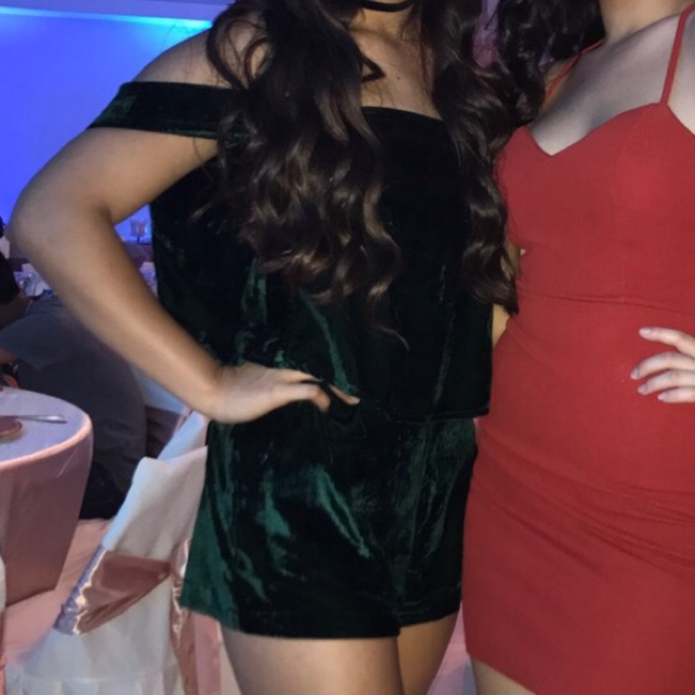 Gianni Bini Green Velvet Romper